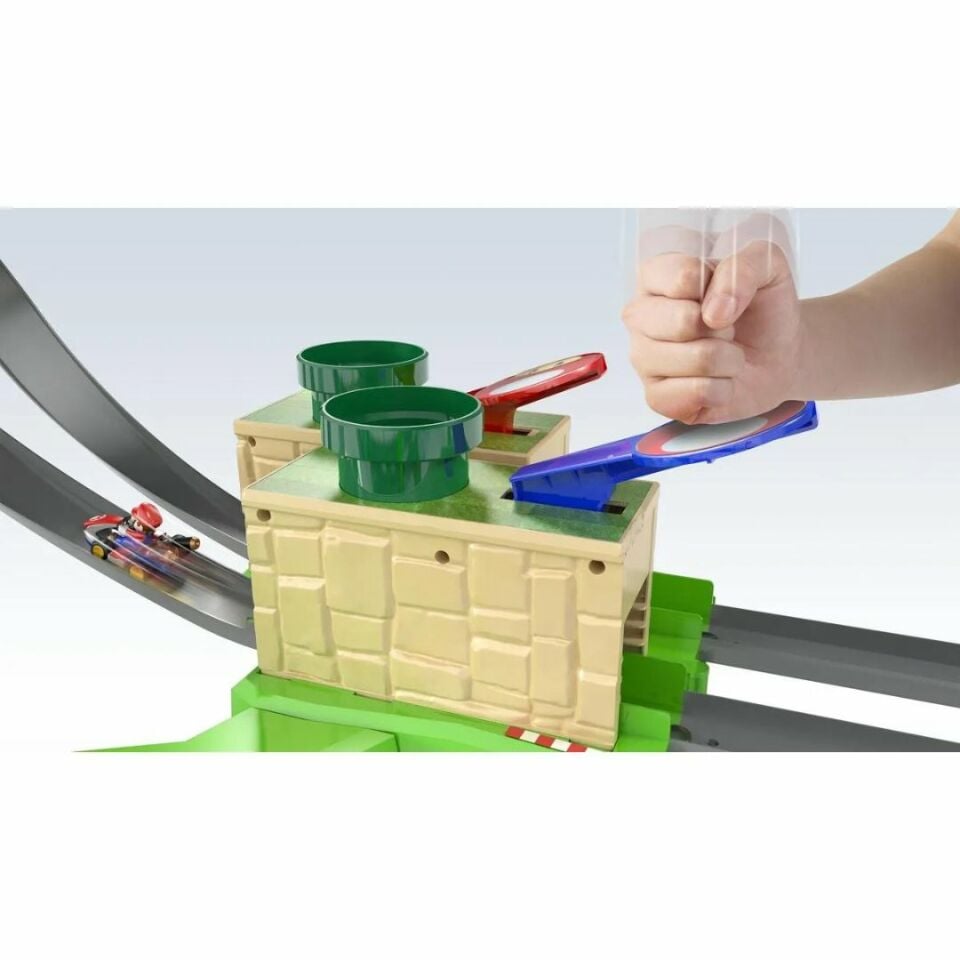 Hot Wheels Mario Kart Çılgın Dönüş Parkuru Yarış Seti- Mavi Su Dünyası