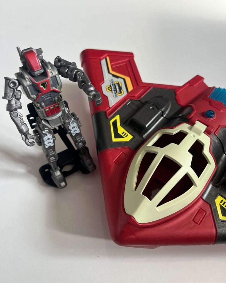 Kutuda Işıklı Sesli Asker Seti Kırmızı