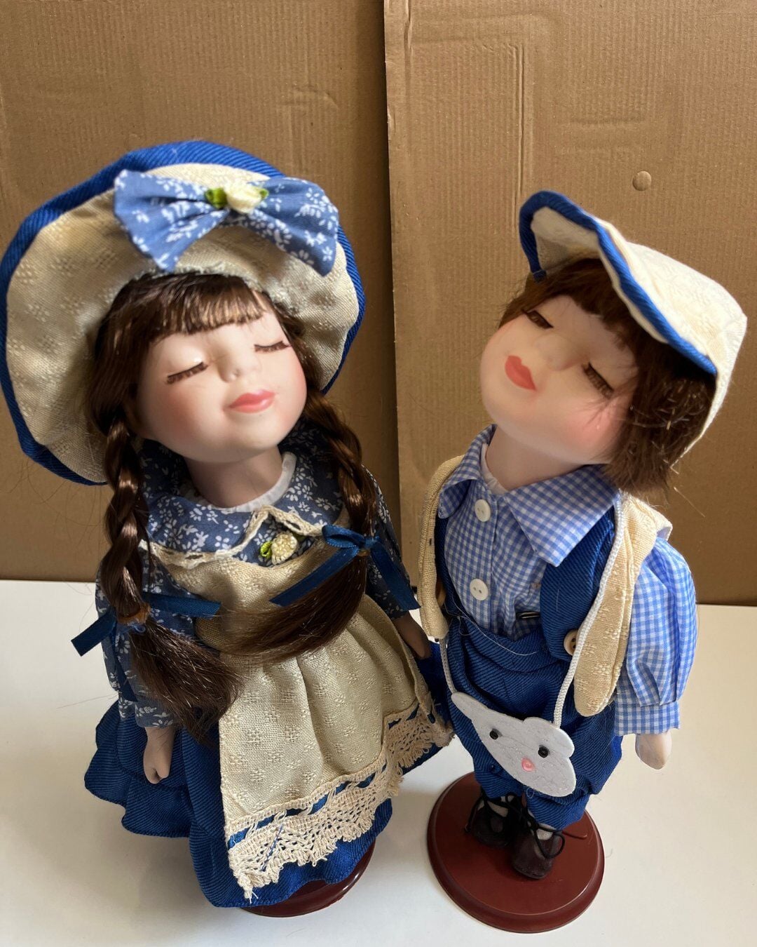 Kumaş Kıyafetli 2' li Set Porselen Bebek Özel Kadın ve Erkek Set Mavi Elbiseli