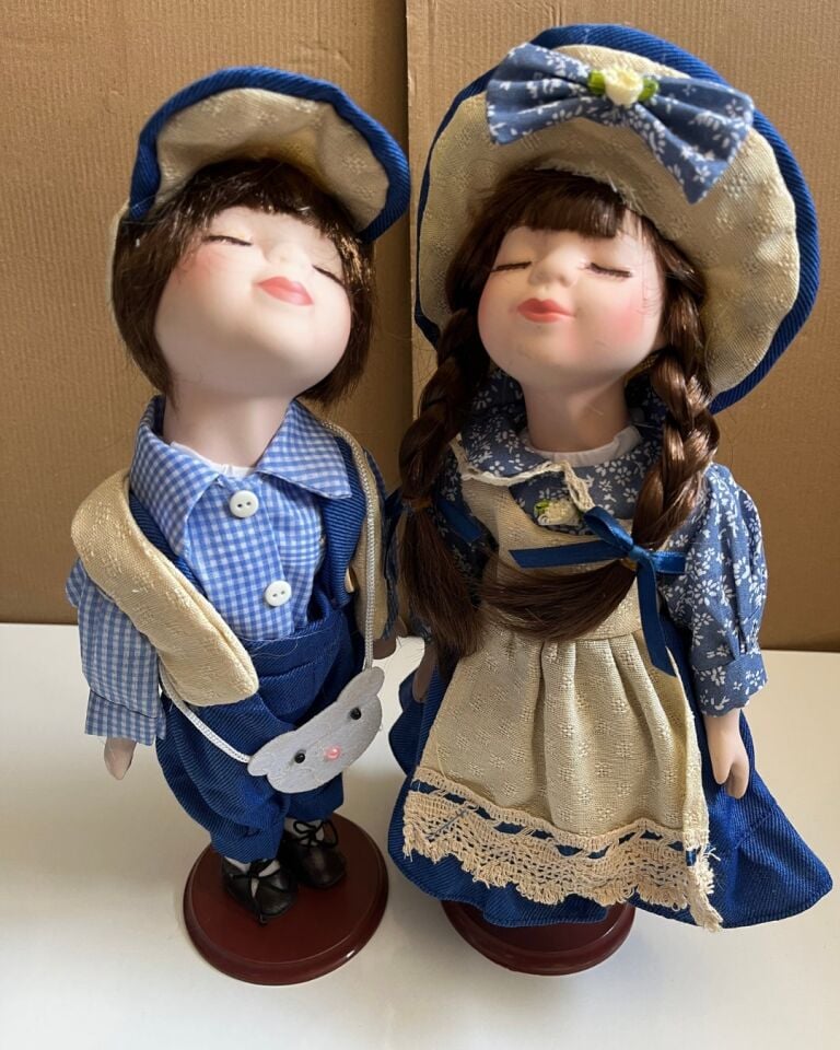 Kumaş Kıyafetli 2' li Set Porselen Bebek Özel Kadın ve Erkek Set Mavi Elbiseli