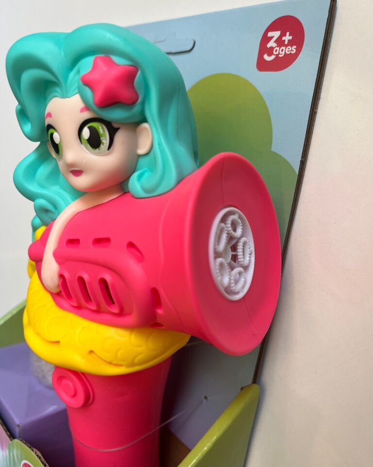 Köpük Tabancası Bubble Pilli ve Işıklı Saçlı Kız Köpük Tabancası 23 Cm