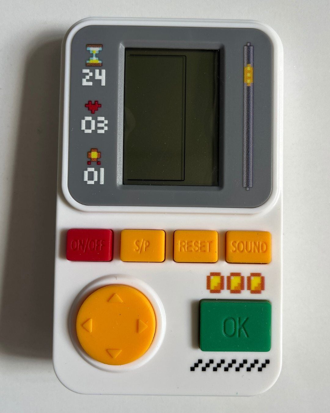 Oyuncak Tetris Beyaz Renk 11 Cm x 7 Cm