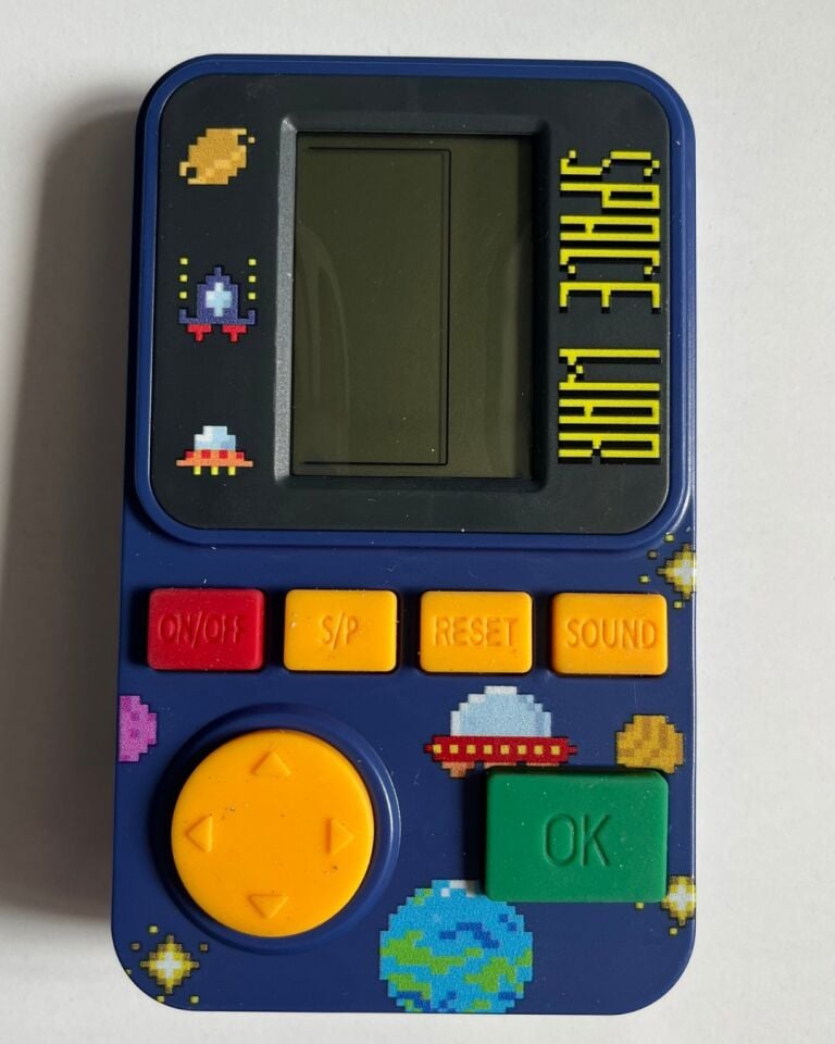 Oyuncak Tetris Lacivert Renk 11 Cm x 7 Cm