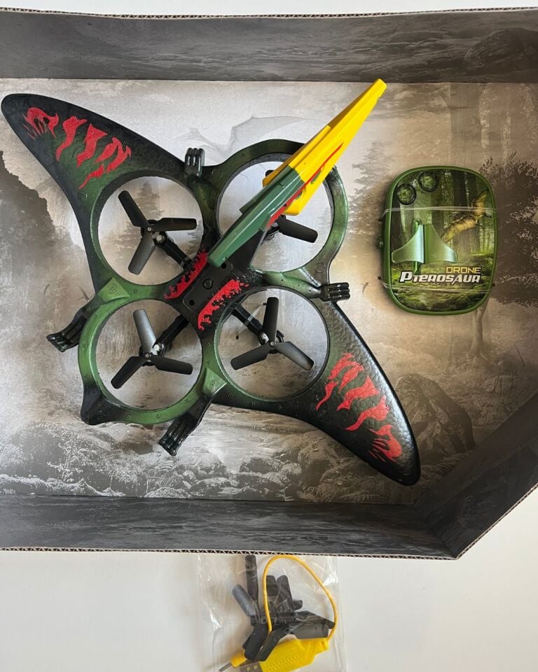 Uzaktan Elde Özel Kumandalı Uçak Dinozor Dron | 2.4Ghz 360 Derece Dönebilen | LED Işıklı | Otomatik İniş Kalkış