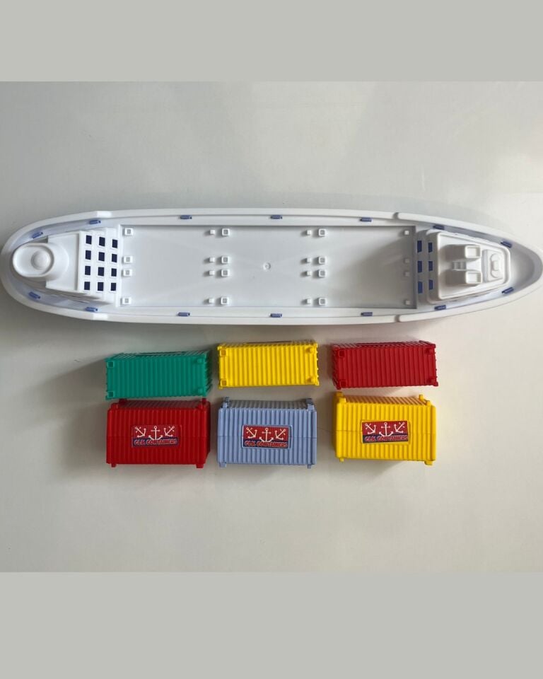 Yük Gemisi Konteynır Gemisi 45 Cm Üzerinde Renkli Konteylırlı Oyuncak Gemi