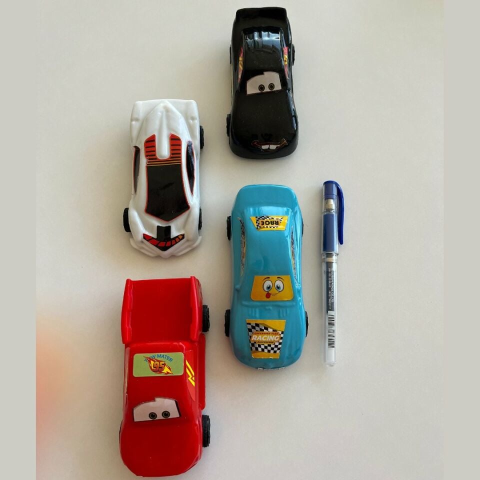 Küçük Arabalar Racer 4' li Şehir Araçları Araçlar 12 Cm' dir