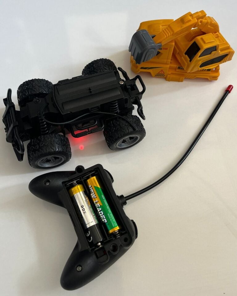 Kumandalı İş Araçları 12x10 Cm