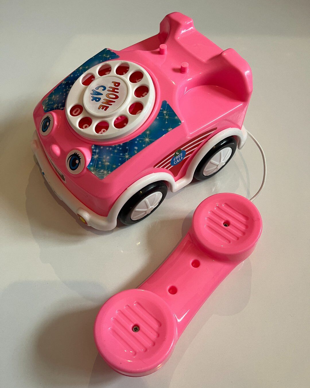 Çevirmeli Oyuncak Telefon Araba Sürtmeli 18x16 Cm