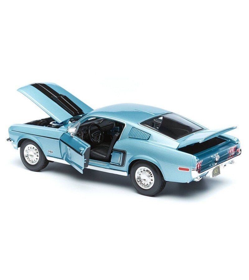 1968 Model Ford Mustang GT Cobra Jet 1:18 Ölçekli 30 Cm BEYAZ