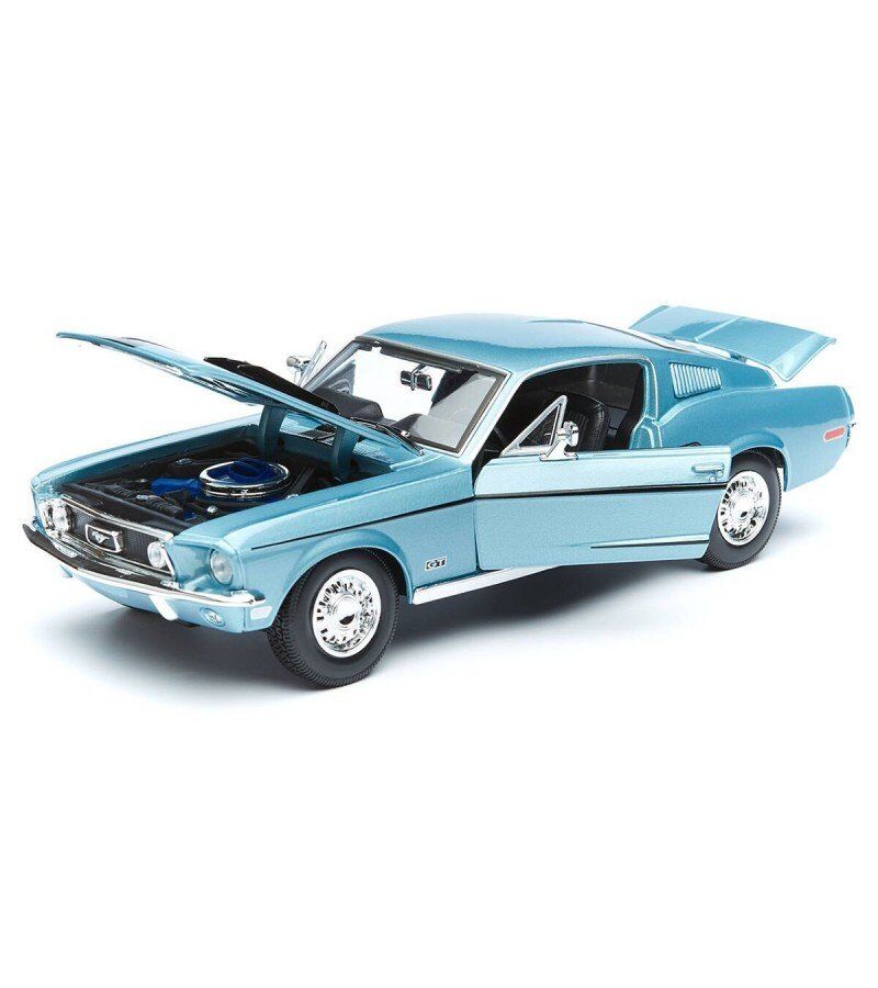 1968 Model Ford Mustang GT Cobra Jet 1:18 Ölçekli 30 Cm Mavi