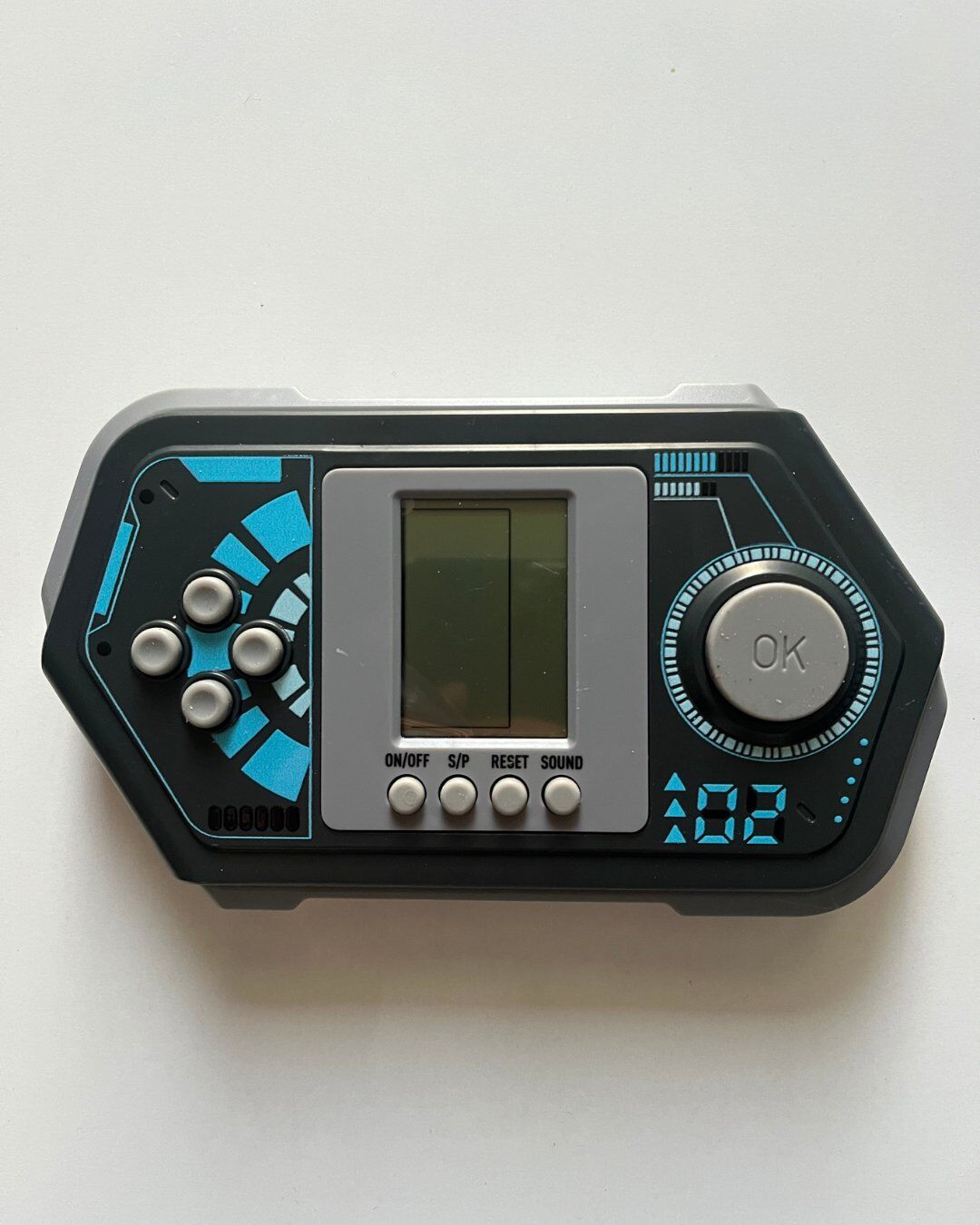 Büyük Tetris Gri-Siyah Renkli 15x8 Cm